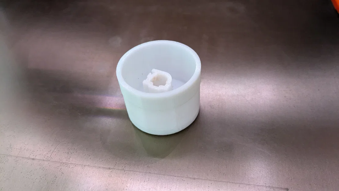 Núm vặn thay thế cho máy hút mùi IKEA UNDERVERK (3D Printing) - Image 1
