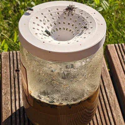 Bẫy ruồi nhà (House fly trap) vặn lên hũ 77.5 mm