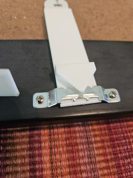 Móc Treo Tranh Dán Tường cho Large Command Strip - Image 2