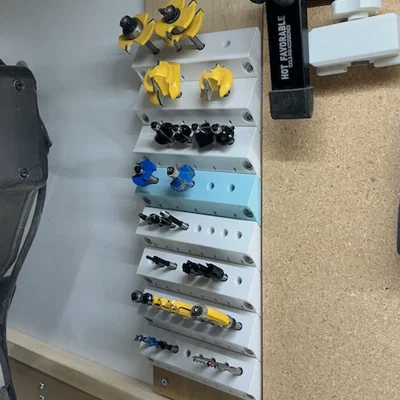 Giá treo tường mũi router 1/4" – parametric