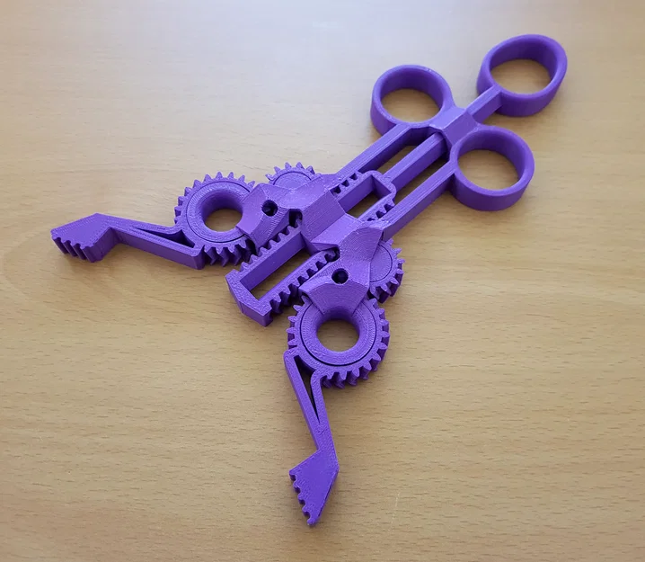 Predator Action Pliers: Kìm gắp cơ khí độc đáo in 3D - Image 5