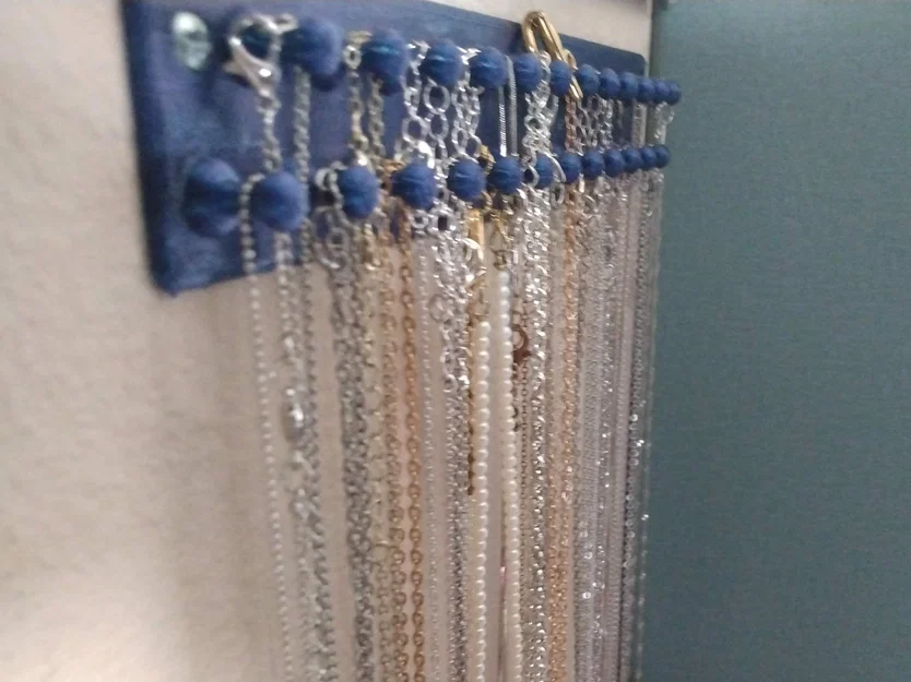 Giá treo dây chuyền gắn tường 3D - Giải pháp sắp xếp trang sức gọn gàng - Image 3