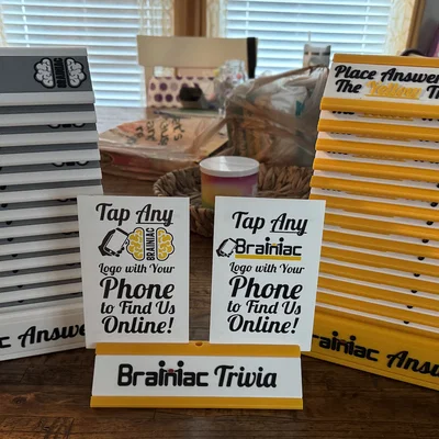 Bảng Tên Để Bàn Xếp Chồng Có Thể Thay Thế Biển Tên và Khe Cắm Thẻ