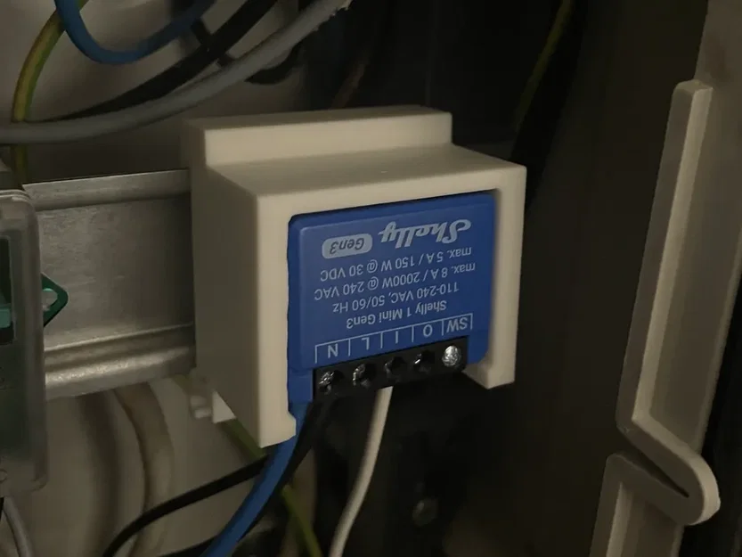 Ngàm gắn Shelly 1 Mini lên DIN Rail (Din Rail Mount) - Image 2