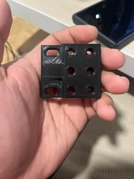 Adapter gắn tường cho rack 10-inch (10-inch rack wall-mount adapter) - Image 6