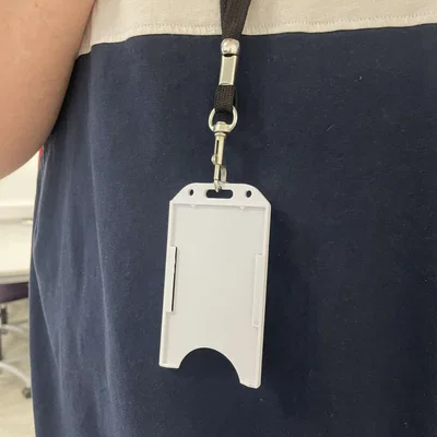 Giá đỡ thẻ ID siêu chắc (Robust ID badge holder)