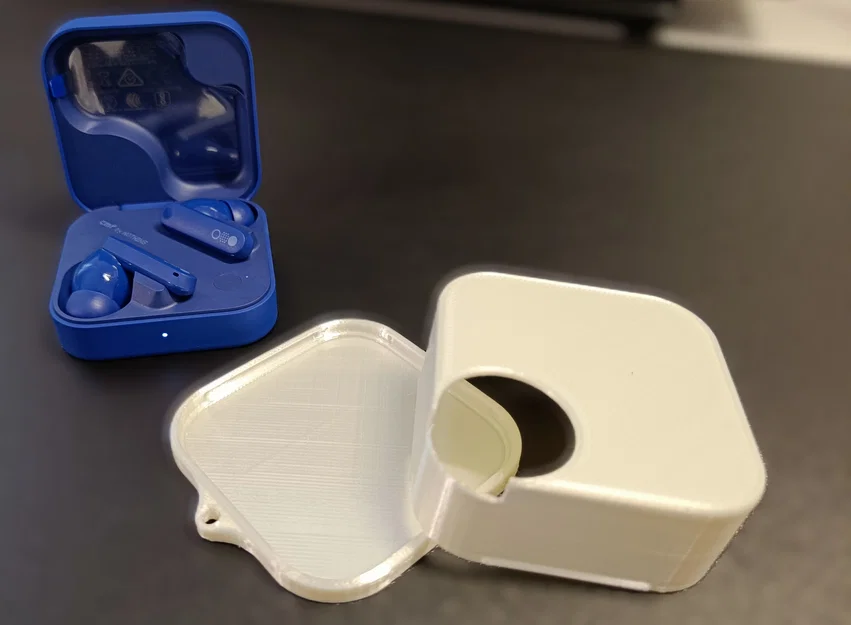 Hộp đựng CMF Buds Pro 2 - Image 1