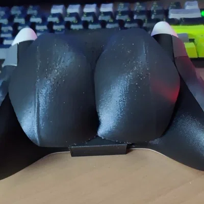 Giá đỡ gắn mông Deadpool cho tay cầm Xbox controller