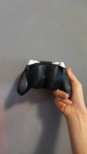 Giá đỡ gắn mông Deadpool cho tay cầm Xbox controller - Image 5