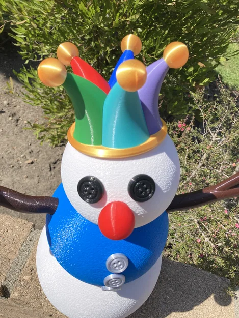 Nón Hề (Jester Hat) cho Người Tuyết Khổng Lồ - Image 1