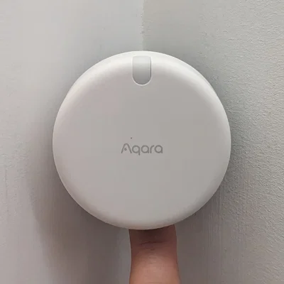 Giá treo góc cho Aqara FP2 (Aqara FP2 Corner Mount)