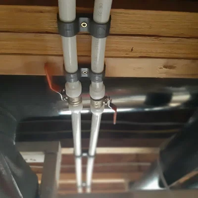 Kẹp treo ống PEX 3/4" (PEX tubing hanger/clamp)