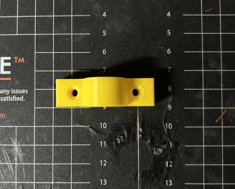 Kẹp giữ ống PEX 1/2 inch kèm 2 lỗ bắt vít chắc chắn - Image 2