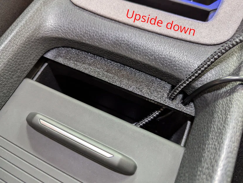 Quản lý cáp USB cho VW ID.3 - Bản cải tiến - Image 2