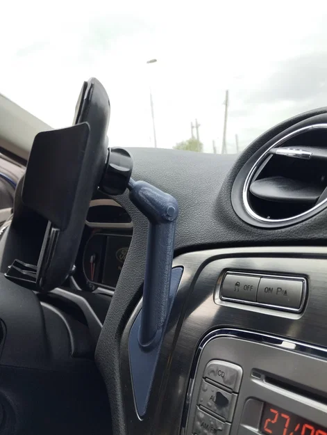 Giá đỡ điện thoại in 3D tùy chỉnh cho Ford Mondeo MK4 - Image 1