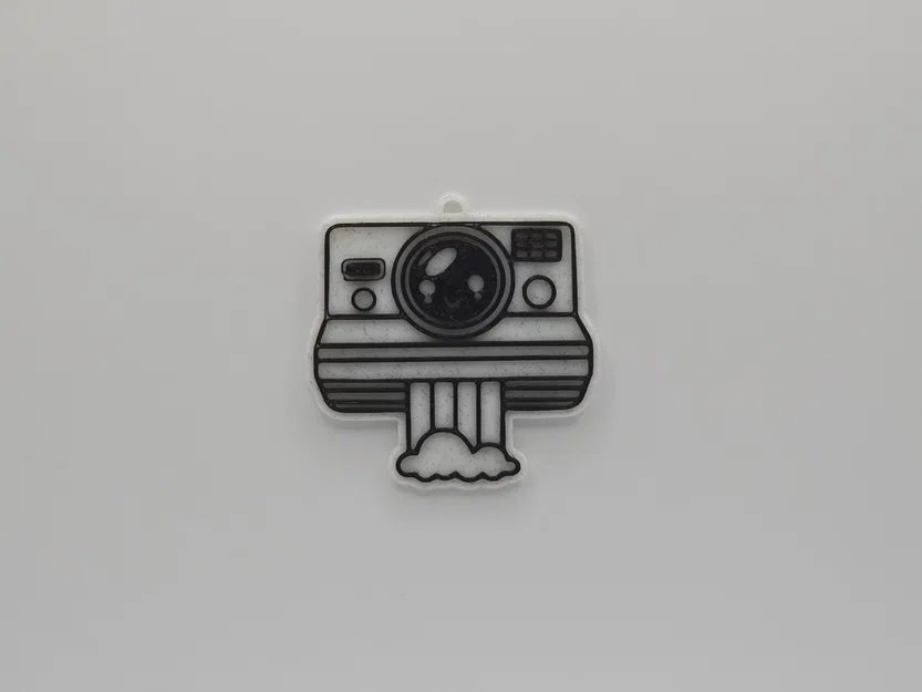 Móc khóa máy ảnh (Cute Camera Keychain) cực xinh cho mọi người - Image 1