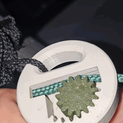 Khóa/Kéo Căng Dây Tự Động (Automatic Rope Lock/Tensioner)