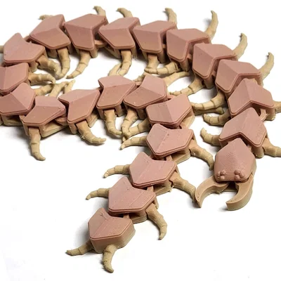 Mô hình con rết Scolopendra in 3D cử động linh hoạt độc đáo