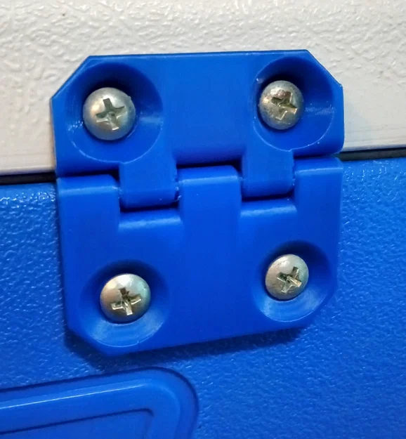 Bản lề cho thùng giữ lạnh Coleman - Image 1