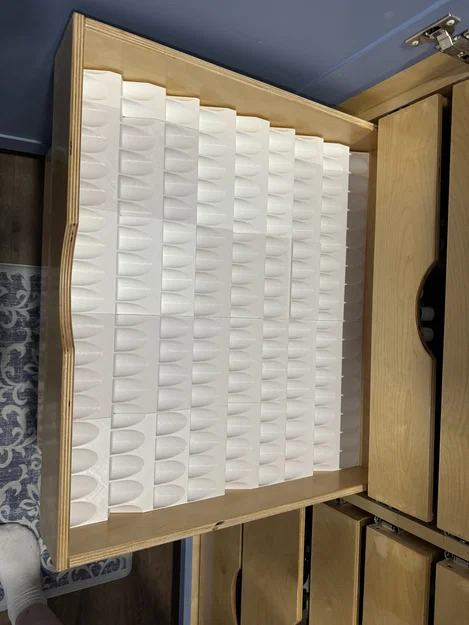 Khay ngăn kéo để chai tinh dầu (ESSENTIAL OIL DRAWER TRAY W/GRIDFINITY) - Image 4