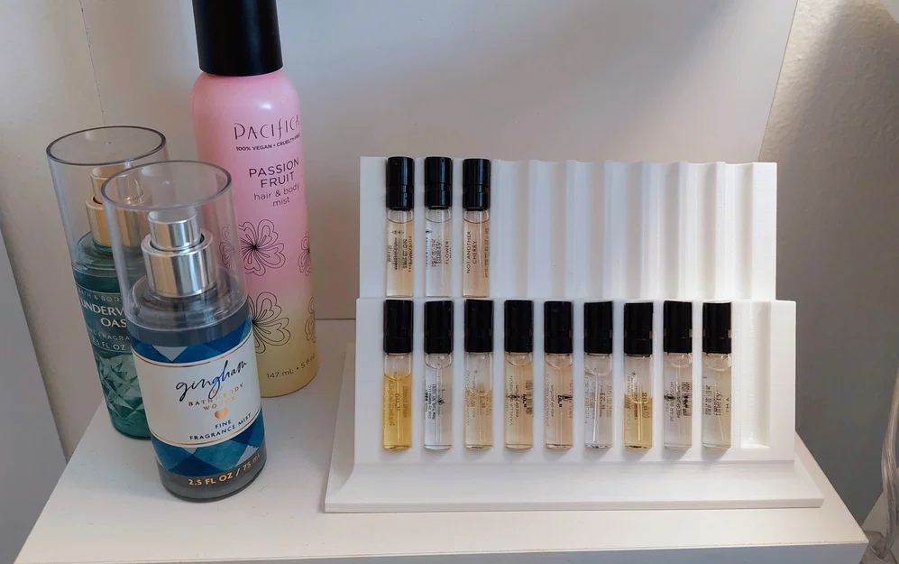 Giá đỡ mẫu nước hoa (Perfume Sample Holder) - Image 1