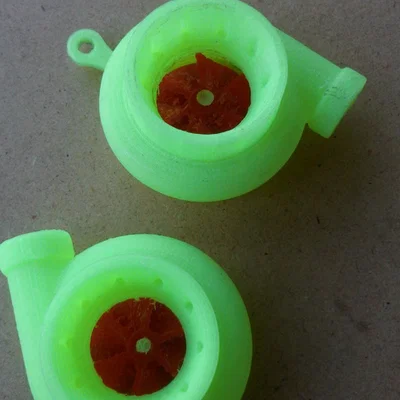 Mô hình Turbo tăng áp 3D độc đáo trang trí góc làm việc