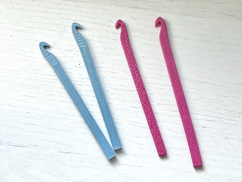 Móc nhỏ cho khung dệt dây thun (rubber band loom) – in siêu nhanh - Image 1