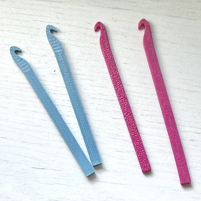 Móc nhỏ cho khung dệt dây thun (rubber band loom) – in siêu nhanh