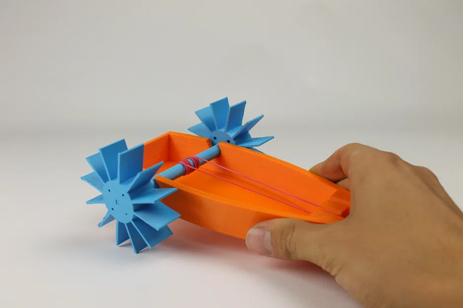 AquaSurfer – Thuyền chạy dây thun (Rubber Band Powered Boat) - Image 1