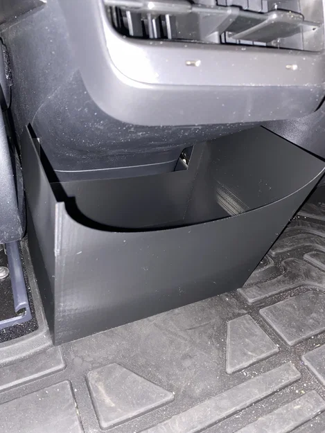 Thùng rác in 3D gọn gàng, tinh tế cho Tesla Model 3 - Image 1