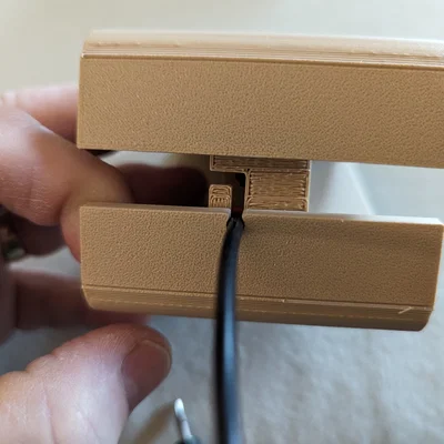 Bàn đạp chân và Bộ điều khiển (Foot Pedal and Controller)