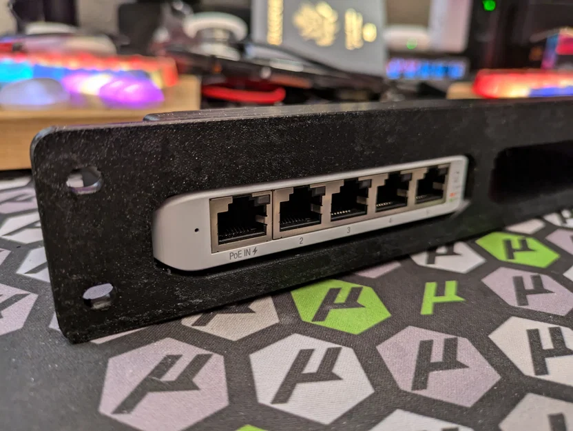 Khung giá đỡ Unifi Switch Flex Mini cho tủ rack 10-inch - Image 4