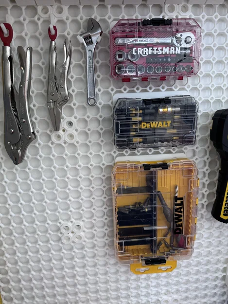 Móc treo hộp dụng cụ Dewalt Tough Case cho Multiboard - Image 3