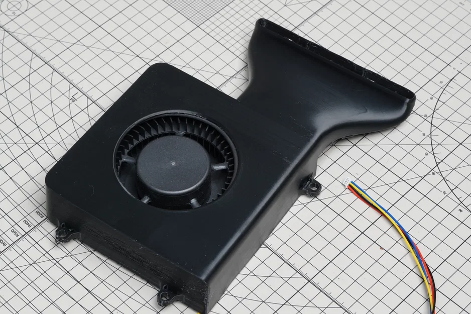 Ốp quạt làm mát phụ trợ cho Bambu Lab P1P (Auxiliary Part Cooling Fan Case) - Image 3