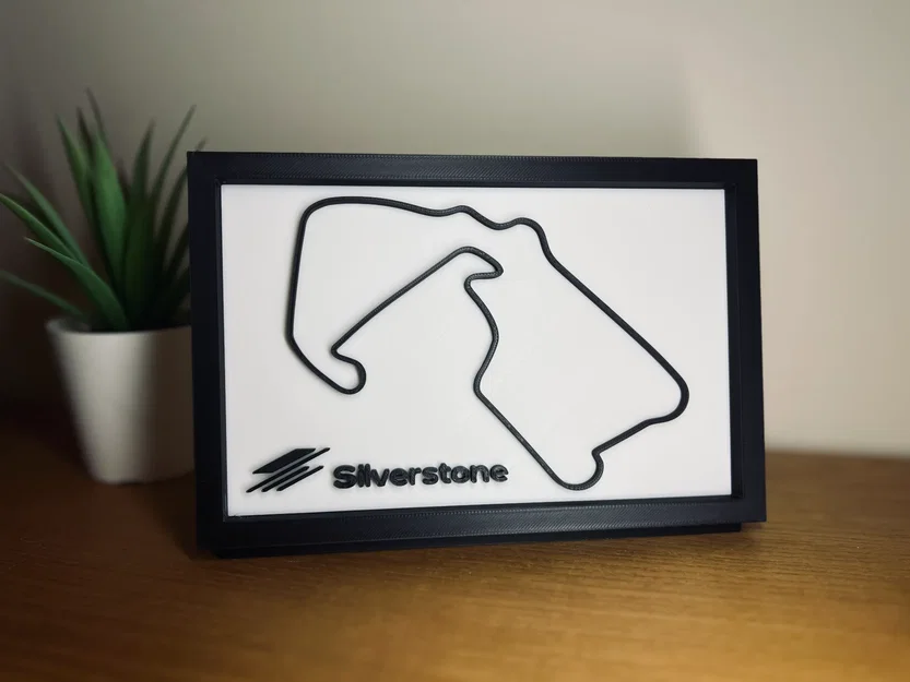 Đường đua Silverstone F1 Circuit (mô hình trang trí) - Image 1