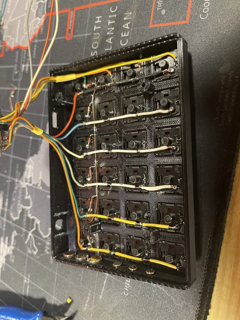 Planck 40% Keyboard Magnetic Split and Full - Image 16