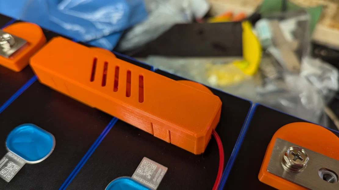 Nắp che busbar Eve LiFePo4 LF304 (nkon.nl) - Image 2