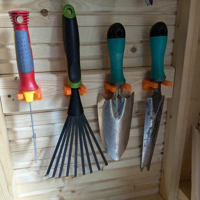 Móc Treo Dụng Cụ Làm Vườn (Garden Tool Hanger Hook)