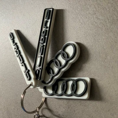 Móc khóa xe Audi quattro