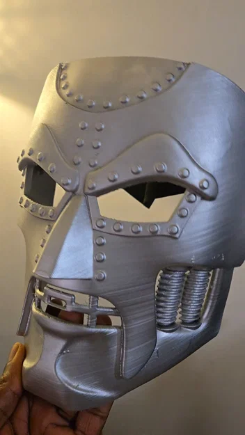 Mô hình mặt nạ Dr. Doom 3D in - Phụ kiện cosplay Marvel cực chất - Image 3