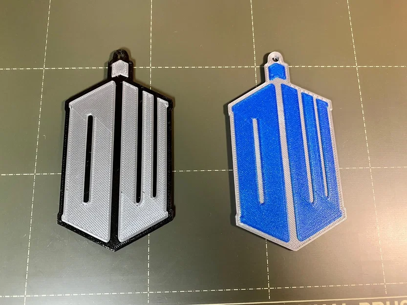 Móc khóa logo Doctor Who in 3D cực đẹp cho fan hâm mộ - Image 1