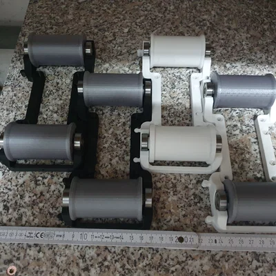 Giá đỡ cuộn Filament (Spool holder) tiện lợi và tiết kiệm diện tích