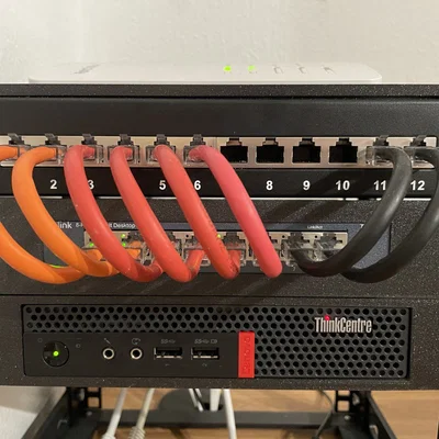 Ngàm gắn rack 10" cho Lenovo Thinkcentre M625q Tiny