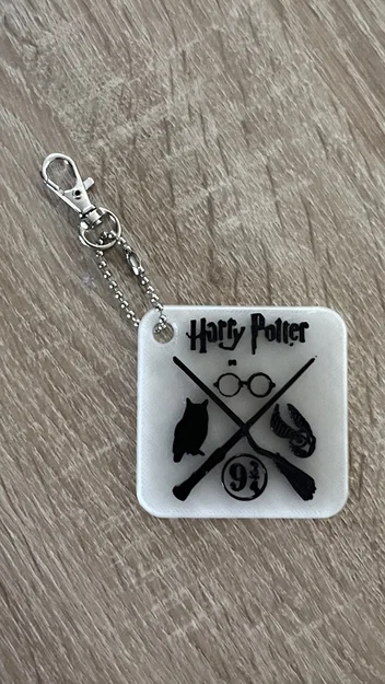 Móc khóa Harry Potter 3D: Phụ kiện phép thuật dành cho fan hâm mộ - Image 1