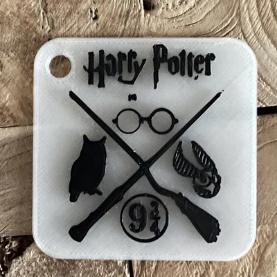Móc khóa Harry Potter 3D: Phụ kiện phép thuật dành cho fan hâm mộ