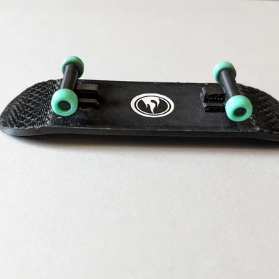 Fingerboard Skateboard