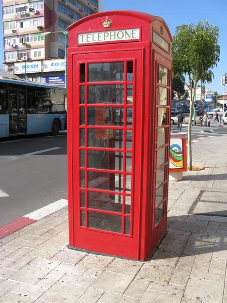 Buồng điện thoại Anh (British phone box) K6 đỏ – model để bàn - Image 4