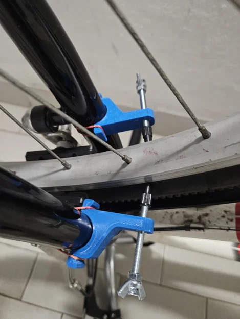 Dụng cụ căn chỉnh độ thẳng bánh xe đạp (Bike wheel truing device) - Image 1