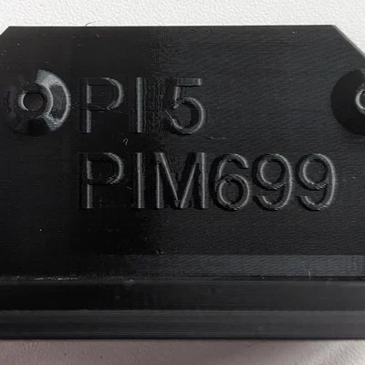 Khay gắn Raspberry Pi 5 với Pimoroni NVMe Base cho tủ Rack 1U