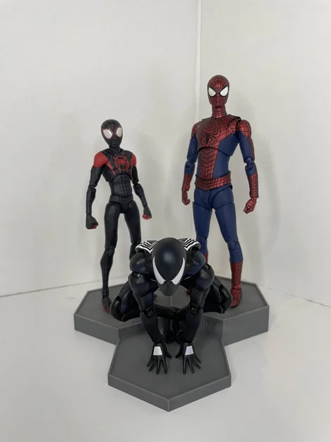 Đế trưng bày 3 mô hình hành động (Tripple Action Figure Stand) - Image 1